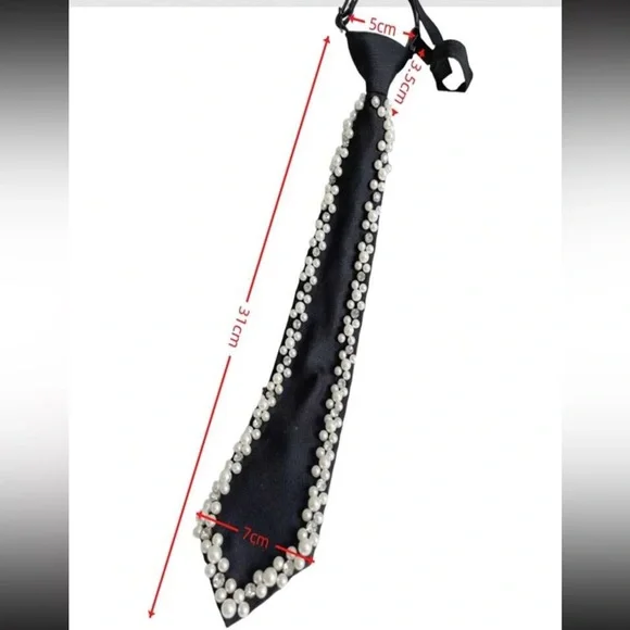 👔 Embellished Tie 👔 - Picture 2 of 4